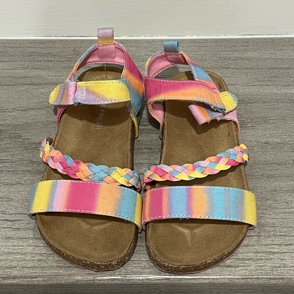 LIKE NEW toddler girls rainbows sandals. Size 10 - Picture 1 of 3
